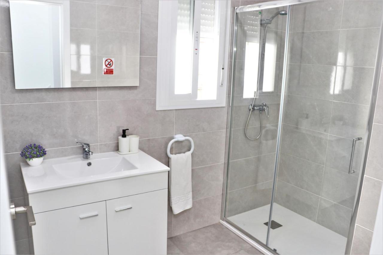Apartamento Con Azotea Privada Conil De La Frontera Luaran gambar